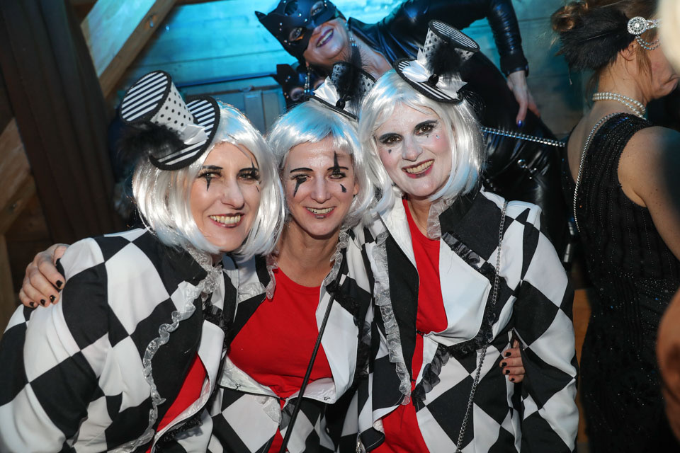 Weiberfasching im "dasMo"