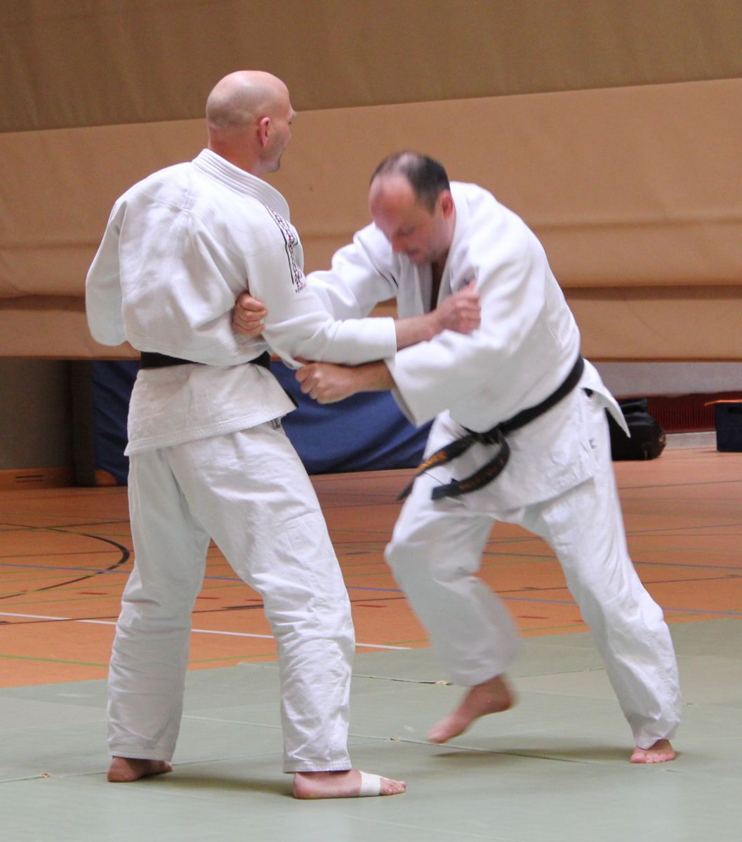 Judo Gürtel : Judo-Leidenschaft im Doppelpack - Rhein-Westerwald news : Wie binde ich den gürtel anleitung wie man den gürtel binden kann für: